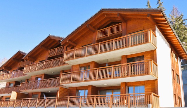 Outside : Modern apartment for 5 people, balcony-terrace, beautiful south view, located at tne entr