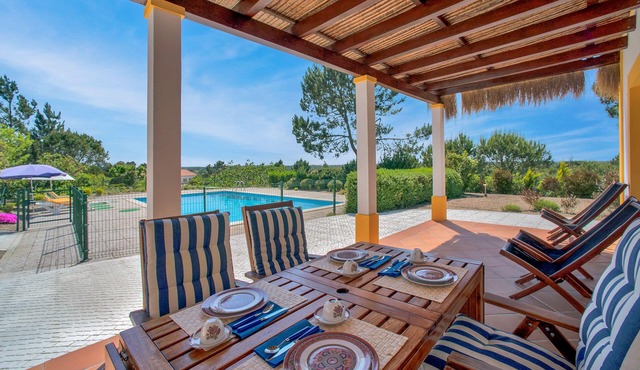 Outstanding Villa Closed condominium near Comporta w/Private salt swimming pool