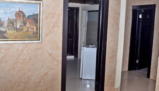 Owee Suites