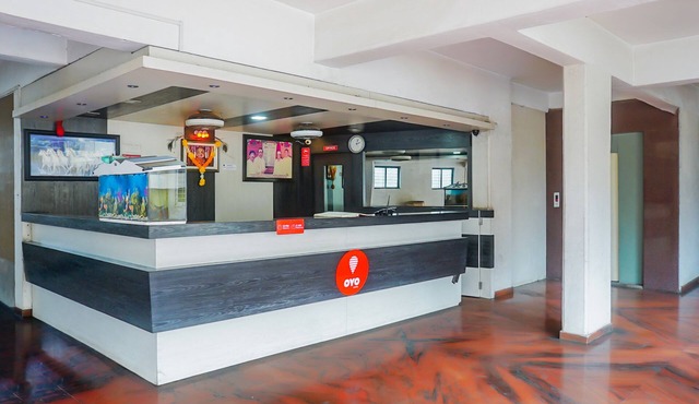 OYO 17121 Hotel Yashraj Inn