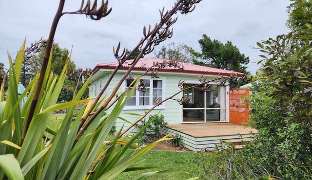 Pātiki cottage - Pakawau
