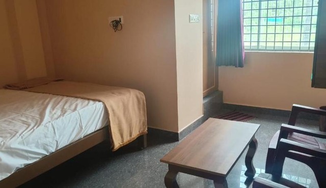 P.M.Residency Boarding and Lodging