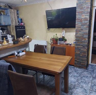 P1 Hostel Free Parking