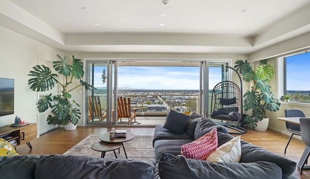 Pacific Panorama - Christchurch Holiday Apartment