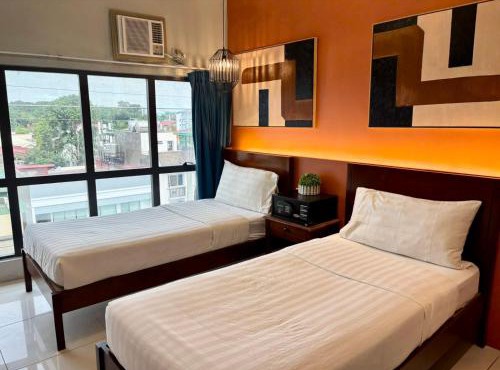 Pacific Park Hotel