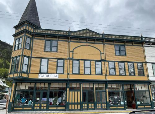 Pack Train Inn