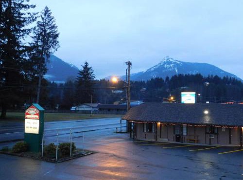 Packwood Inn