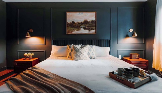 Packwood | Myrtle Falls Suite at The Peak