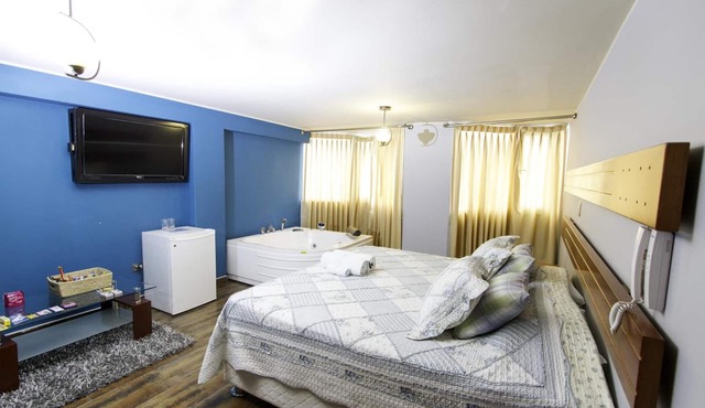 Padama Hotel