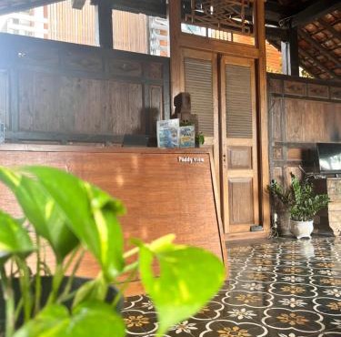 PaddyView Hostel