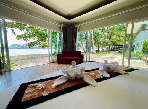 Pak Nam Resort
