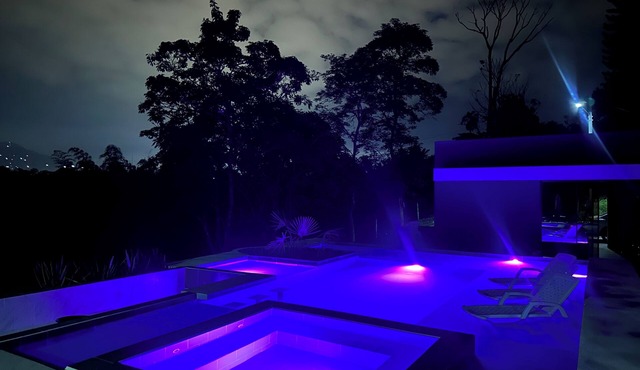 Palacio del sol + jacuzzi climatizado + piscina de lujo