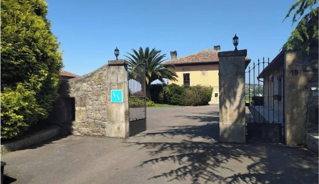 Palacio Marques Vega de Anzo (country villa 17th century)