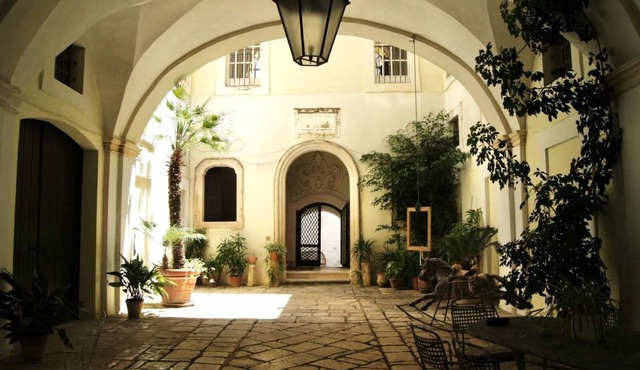 Palazzo De Castro