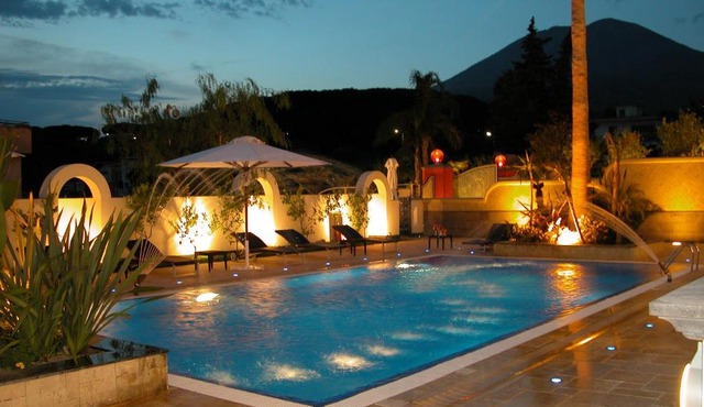 Palazzo Rosenthal Vesuview Hotel & Resort