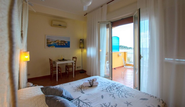 Palermo, central area in Sferracavallo - Mondello, exclusive sea view terrace