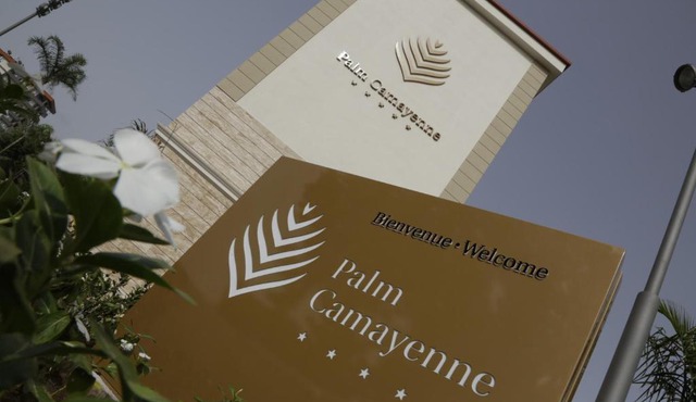 Palm Camayenne