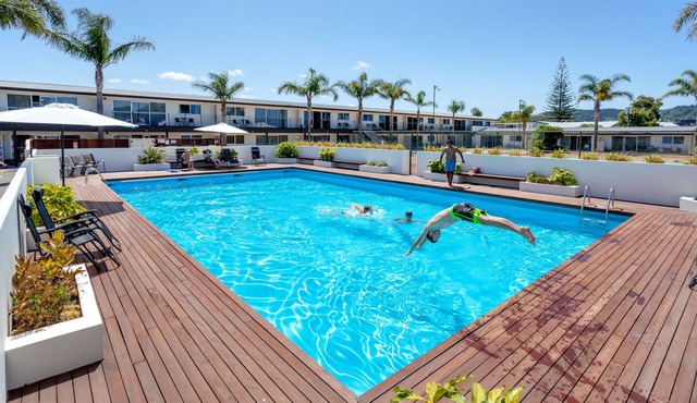 Palm Pacific Resort and Motel