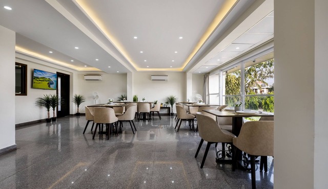 Palm Stay - Studios & Rooms