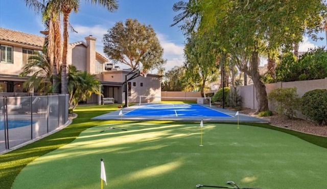 Palm Tree ParadiseSportcourtPutting GreenTetherballGame RoomHeated PoolSpa