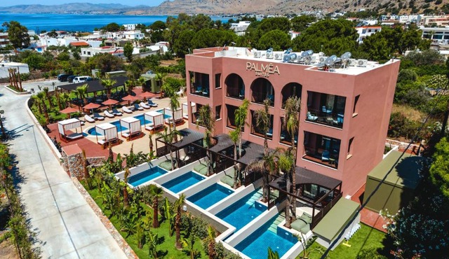 Palmea Suites