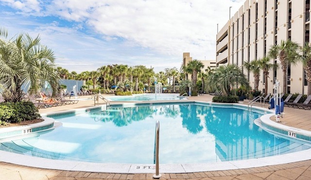 Panama City Beach | Couples Sand Escape | Pool + Hot Tub