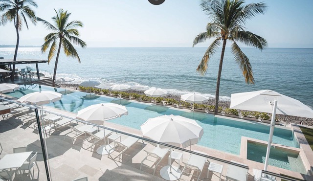 Panarea 3A | Peaceful Corner 4BR Residence with Ocean Views and Stunning Pools