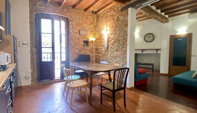 Panicale 7 - Three Bedroom Apartment, Sleeps 6