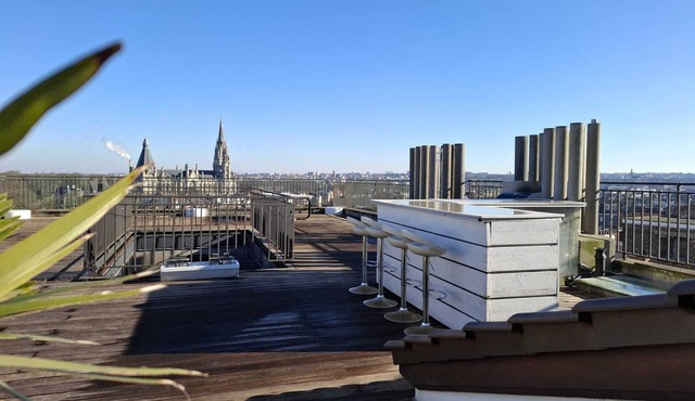 Panorama View, Luxurious penthouse 12 minutes from center, with huge terrace
