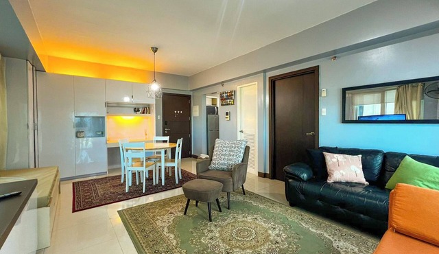 Panoramic 1 bedroom at Le Grand One Eastwood