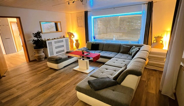 Panoramic apartment in the green