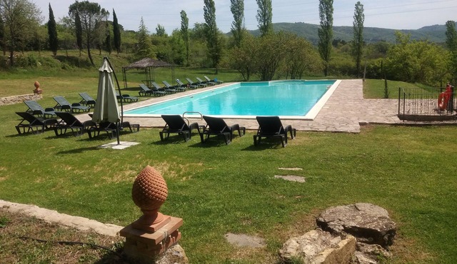 Panoramic charming villa, pool, wi-fi, cooking lesson, weddings