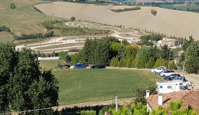Panoramic hillside accommodation