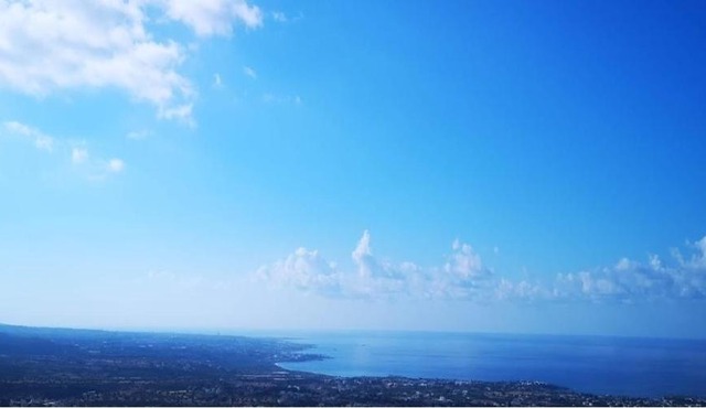 Panoramic Hilltops A04