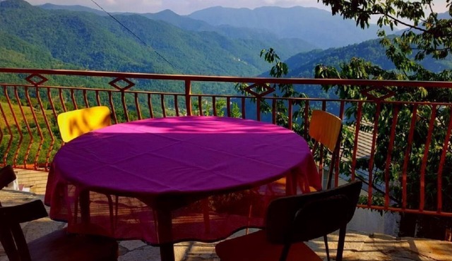 Panoramic house between the Cinque Terre and Portofino