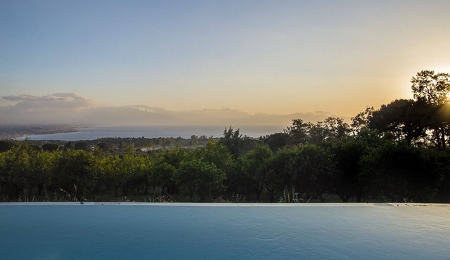 Panoramic house with sea view pool and large park 60. 000 sqm