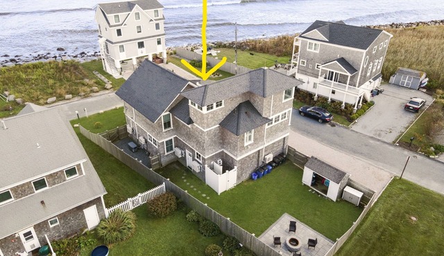 Panoramic Ocean View, 5 BR, Central Air, 10 minute walk to Scarborough Beach