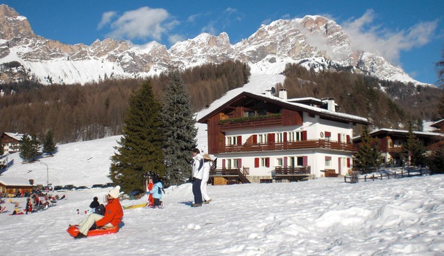 Panoramic, quiet, less than 1 km from the center