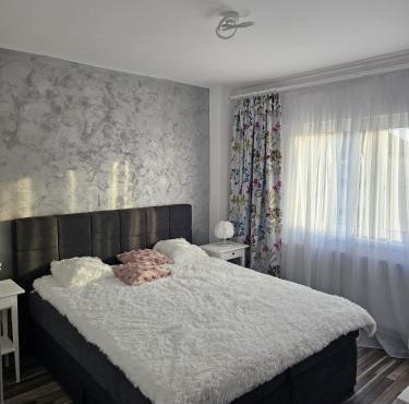 Panoramic Residence
