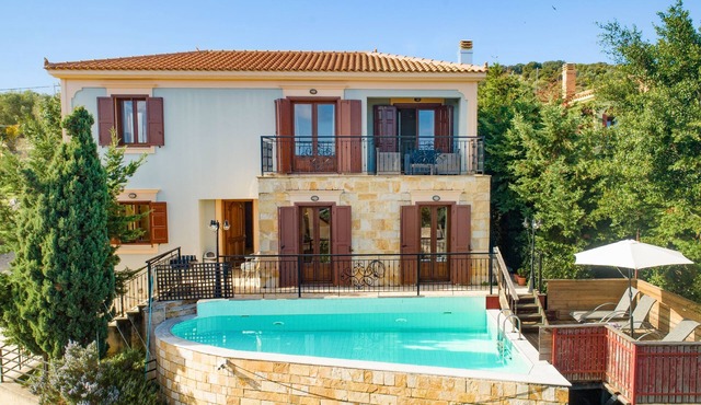 Panoramic sea views and poolside peace in Kefalonia