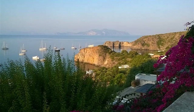 Panoramic seaside apartment in Panarea near beach