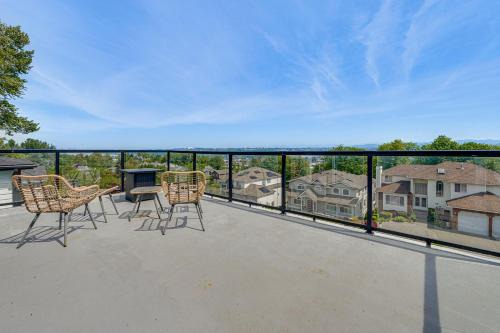 Panoramic Views! Hilltop Haven 6 Mi to Lumen Field