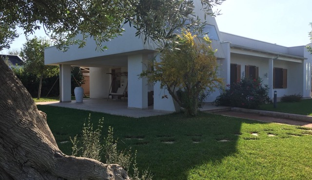 Panoramic villa on coastal stretch north of Polignano a Mare.