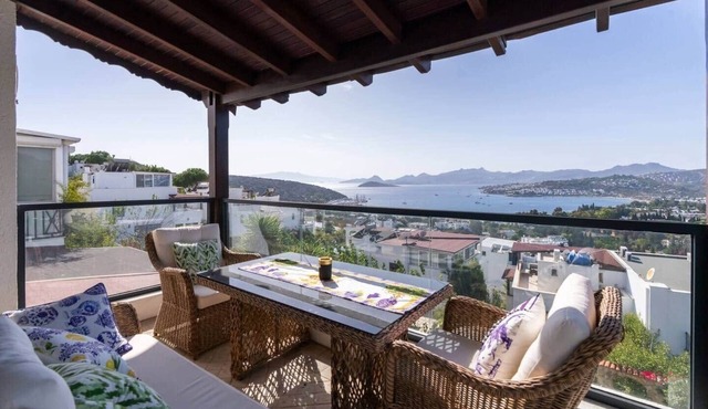 Panoramic Villa with jacuzzi