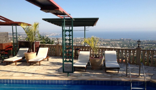 Panoramic With Spectacular Views, Fantastic Location, Private Swimming Pool