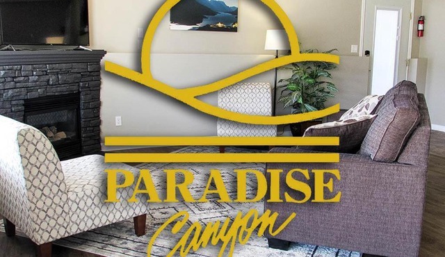 Paradise Canyon Golf Resort - Signature Walkout Condo 382