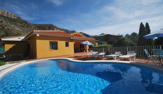 Paradise for mountain hikers Finca with private pool