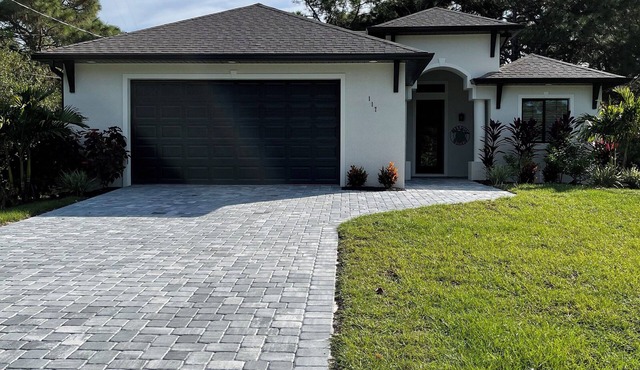 Paradise Found! 3BR, 2BA with heated pool with exceptional privacy
