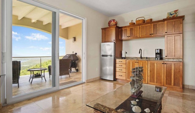 PARADISE FOUND! DISCOUNTED RATES AND GENTLE BREEZES!
