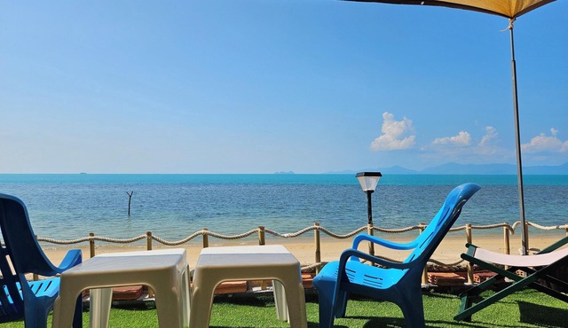 PARADISE ON EARTH MAGNIFICENT WATERFRONT VILLA IN KOH SAMUI BANGPOR BEACH